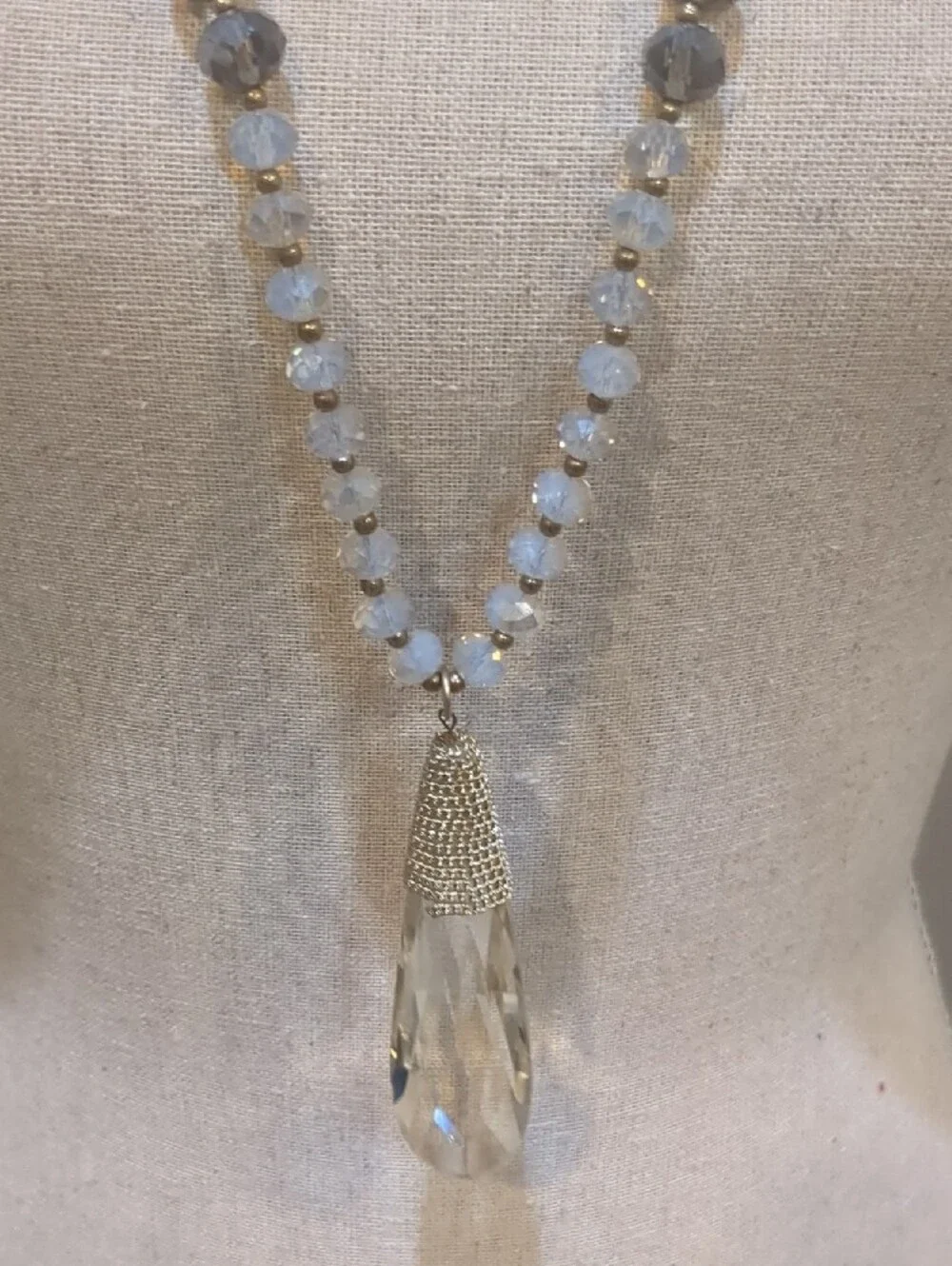 Crystal Teardrop Pendant Beaded Necklace - Clear and Gray